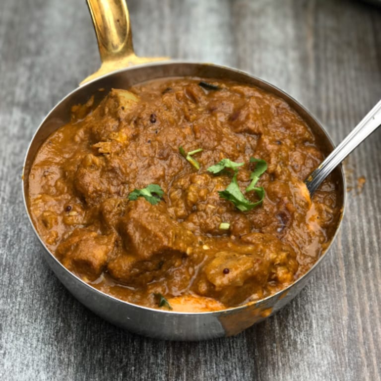 Delicious Curry Creations: Indian and Asian Flavors